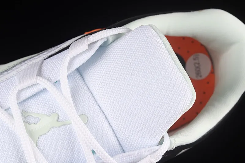 All categories Air Jordan Jordan series basketball shoes Air Jordan 11 Air Jordan 11 CMFT Low AJ11 Joe 11 white black green low-top anti-slip shock-absorbing basketball shoes CW0784-300